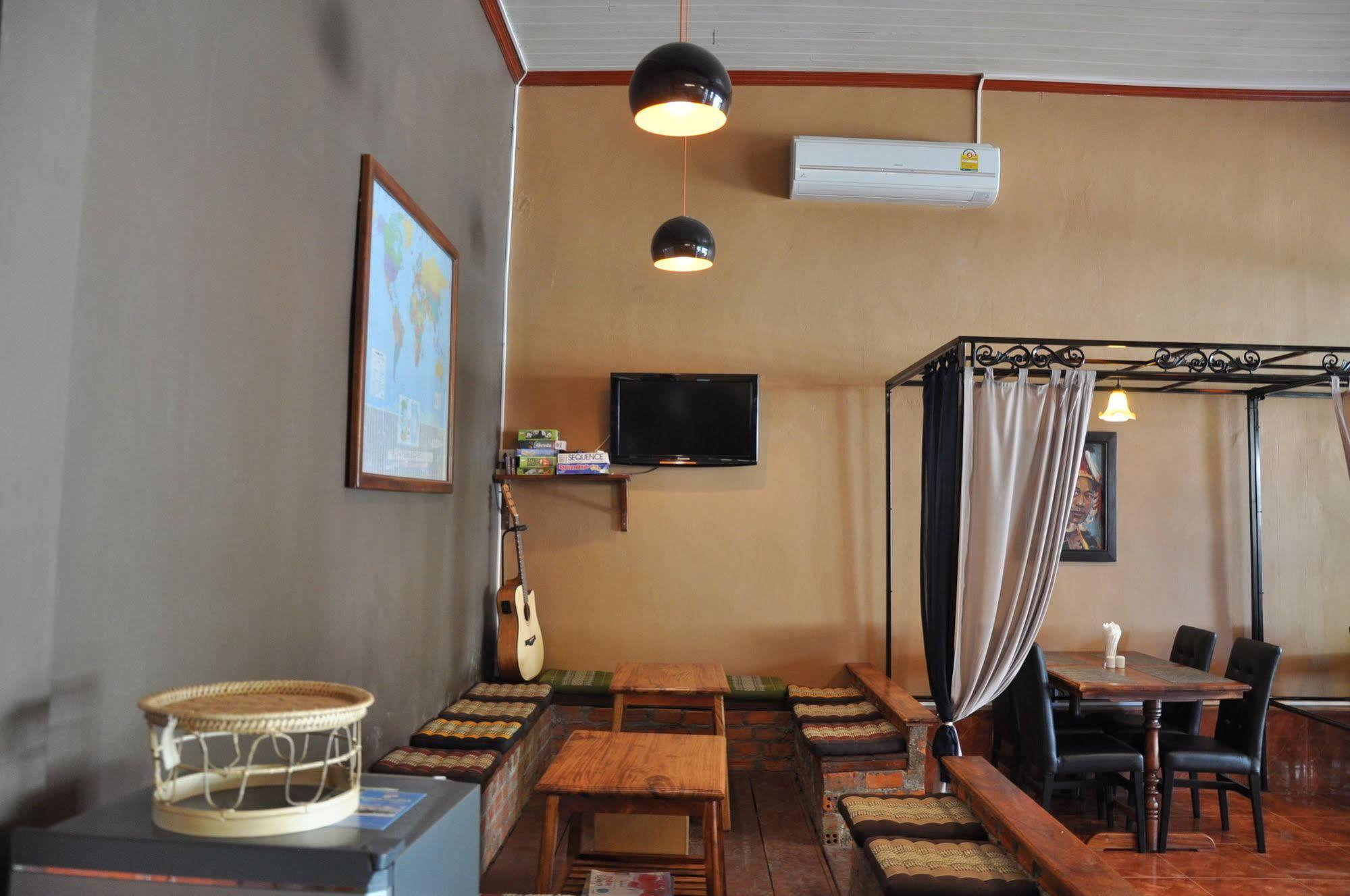 Pilgrim'S Kitchen & Inn Savannakhet Eksteriør billede